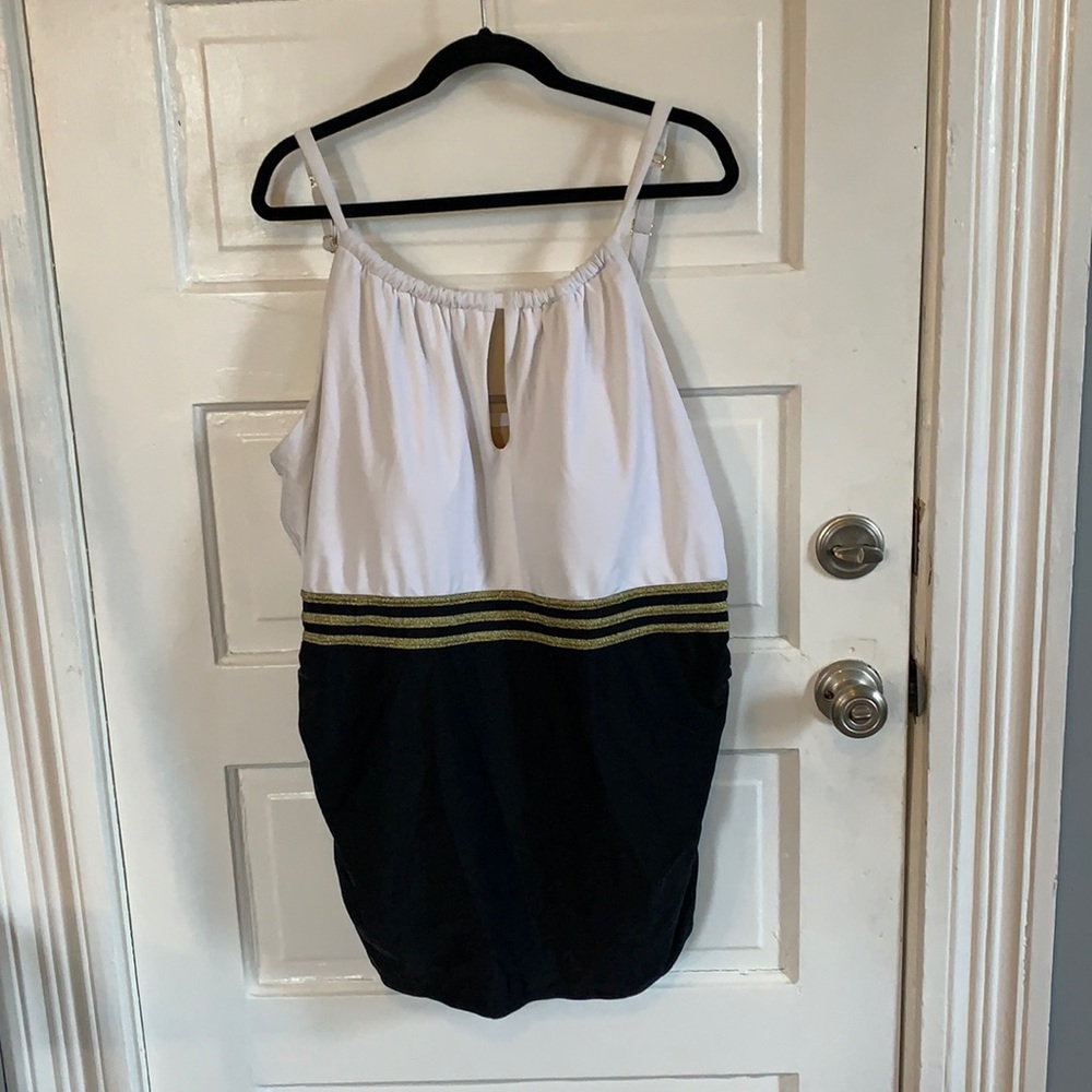 Cacique plus size swim tankini top